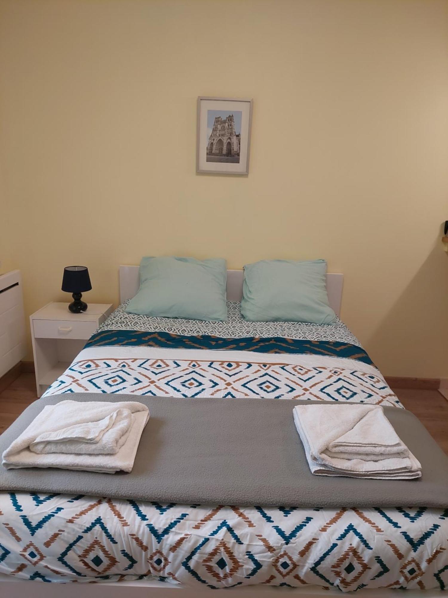Bonvallet - Studio Paisible Et Chaleureux Avec Balcon Amiens Buitenkant foto