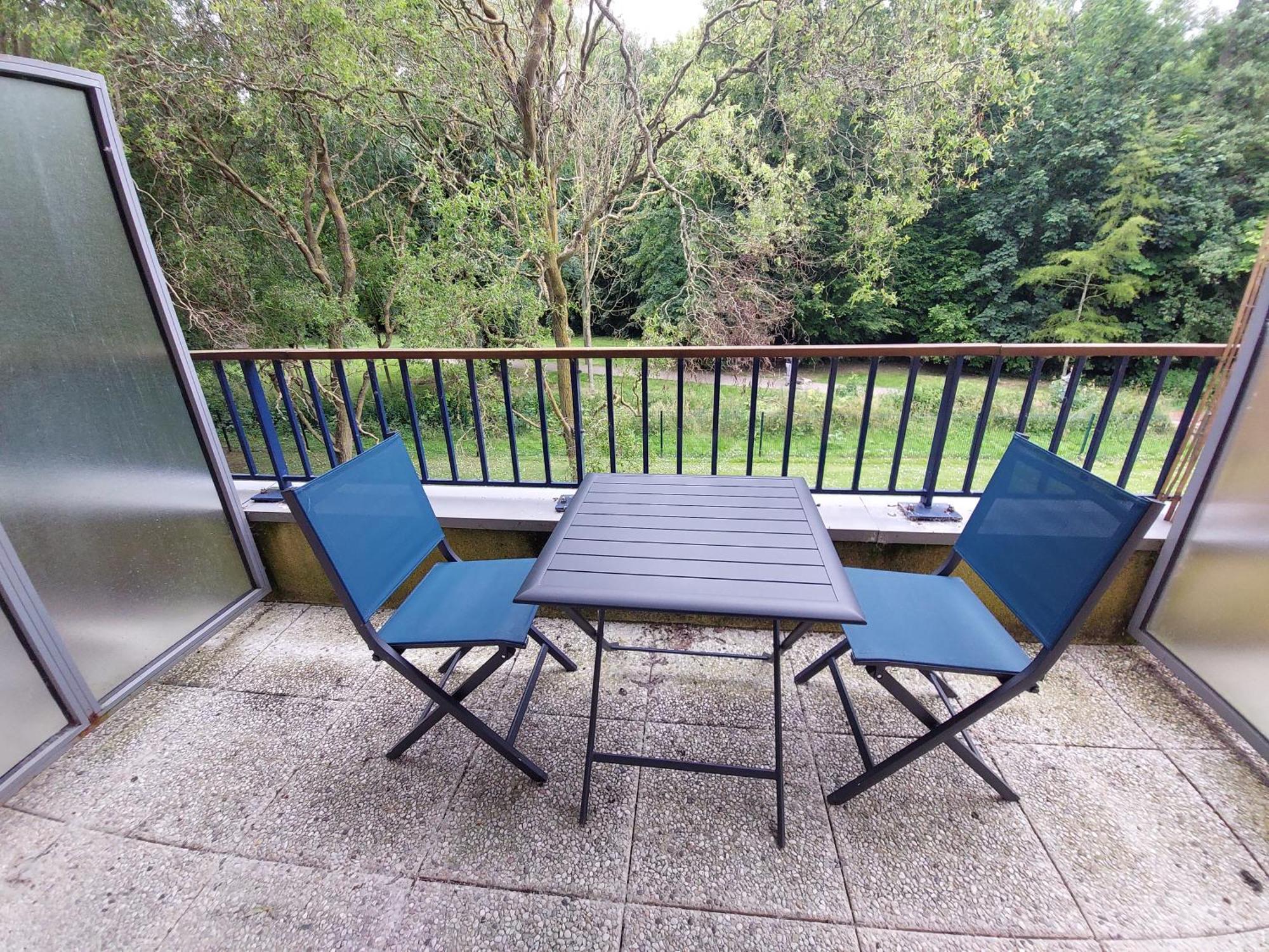 Bonvallet - Studio Paisible Et Chaleureux Avec Balcon Amiens Buitenkant foto